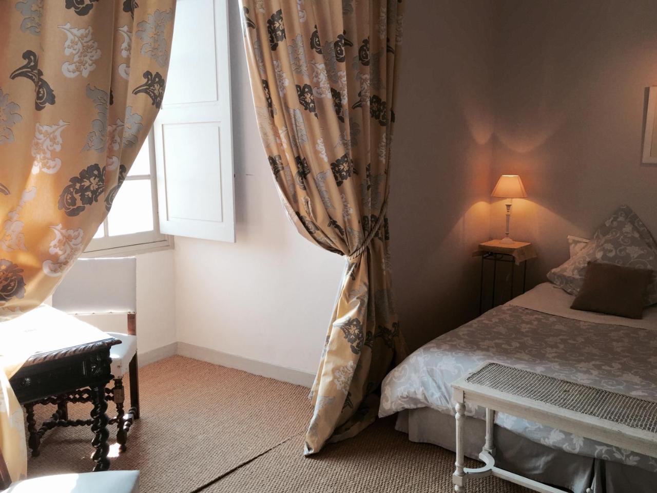 Chateau De Durtal Bed and Breakfast Exterior foto